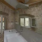 Luxury House * Bale