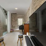 Luxury House * Bale